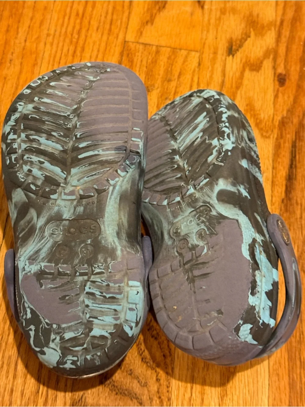CROCS Kids' Clog in navy-with Light Blue Marble